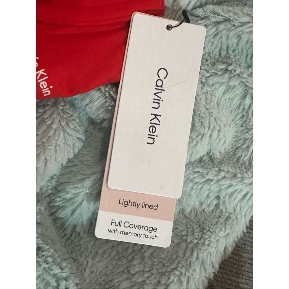 Calvin Klein NWT size 34B Perfectly fit t-shirt bra nude - Picture 6 of 7